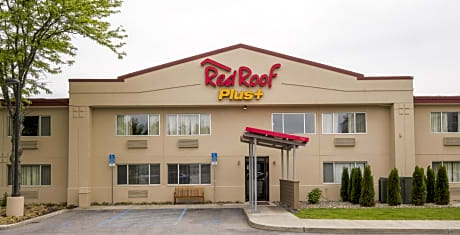 Red Roof Inn PLUS+ Poughkeepsie