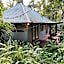 Hunchy Hideaway