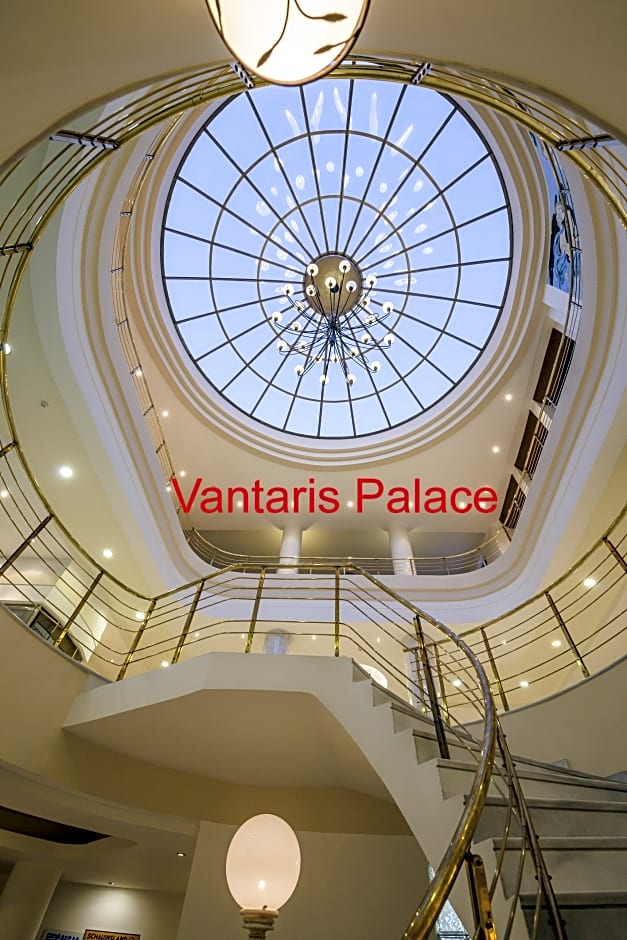 Hotel Vantaris Garden