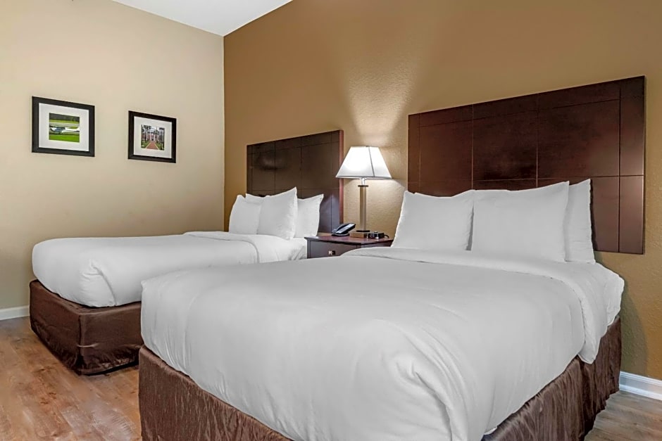 Comfort Inn & Suites DeLand - near University