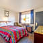 Castle Inn & Suites By OYO Chickasha