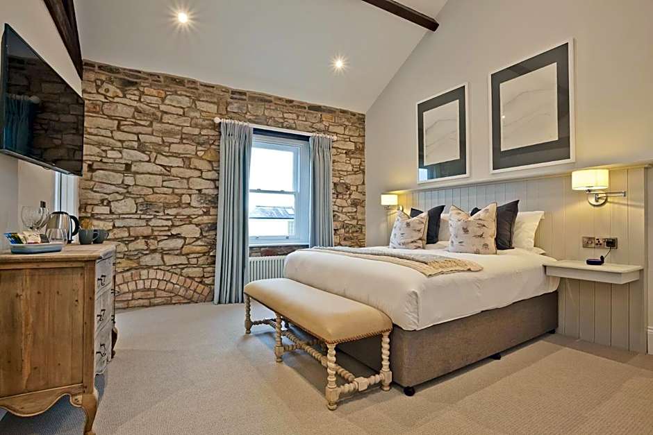 Tithe Barn - Self Check In Hotel