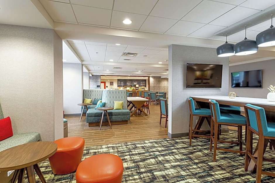 Hampton Inn By Hilton Madison, OH