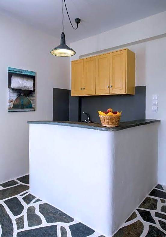 Byzantio Beach Suites & Wellness