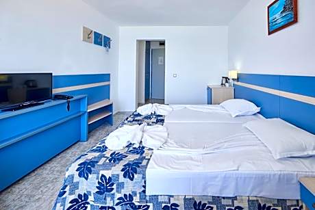 Twin Room with Sea View