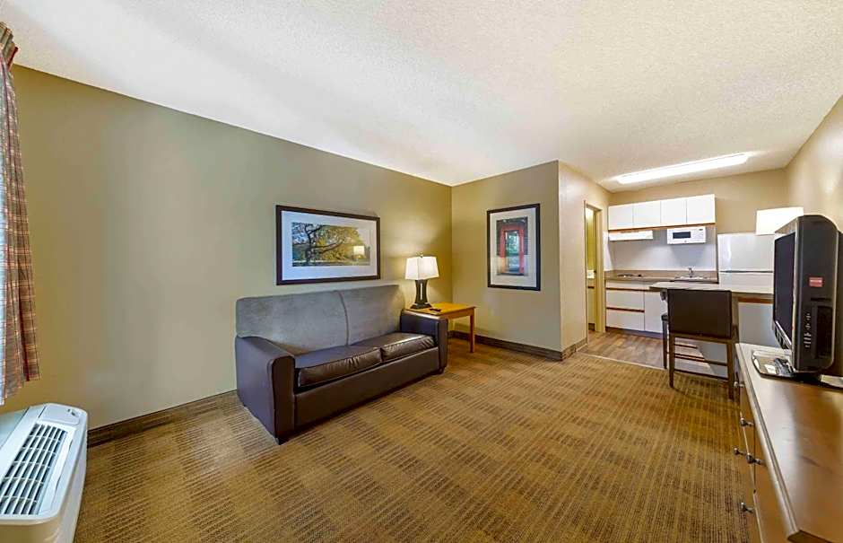 Extended Stay America Suites - Boca Raton - Commerce