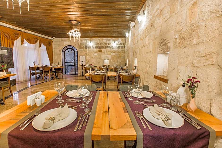 Imperial Cave Suites & Spa