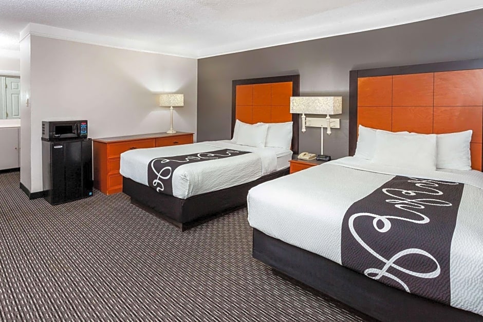 La Quinta Inn & Suites by Wyndham Laredo