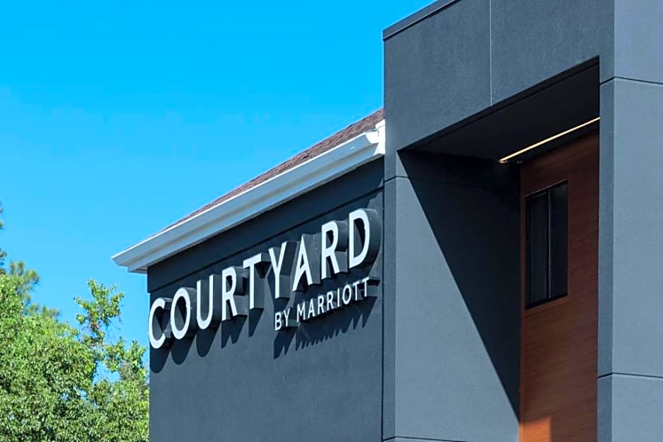 Courtyard by Marriott Pensacola