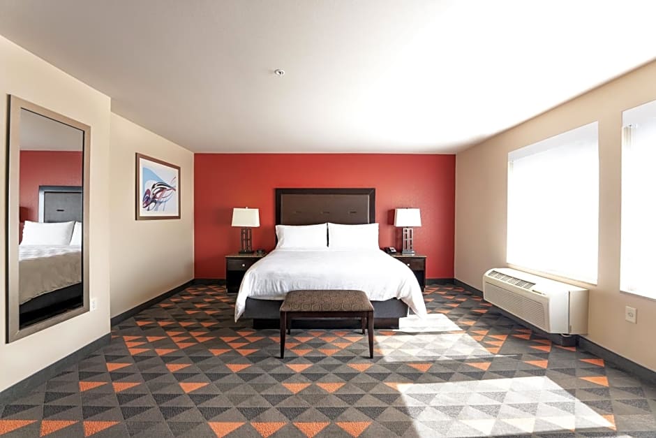 Holiday Inn Oceanside Marina - Camp Pendleton Area By IHG