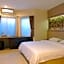 Alexander Hotel Tegal