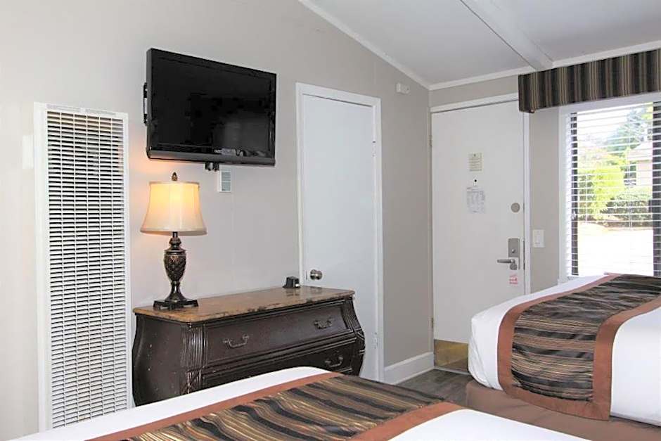 Monterey Peninsula Inn