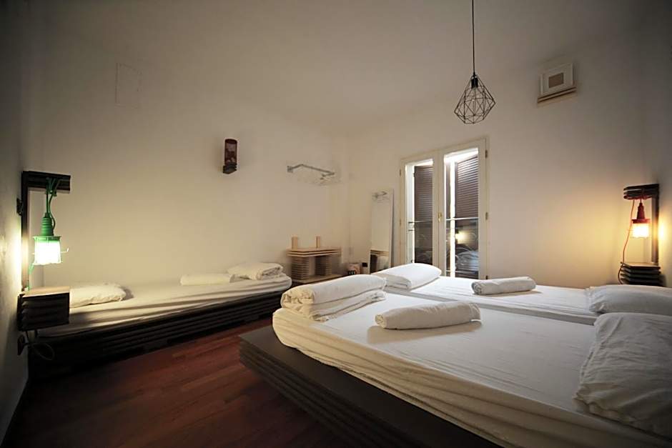 Dopa Hostel