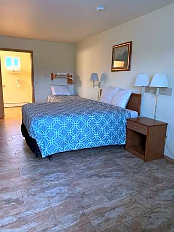 Queen & Twin ADA room