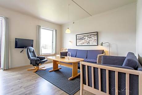 One-Bedroom Apartment (2 Adults)