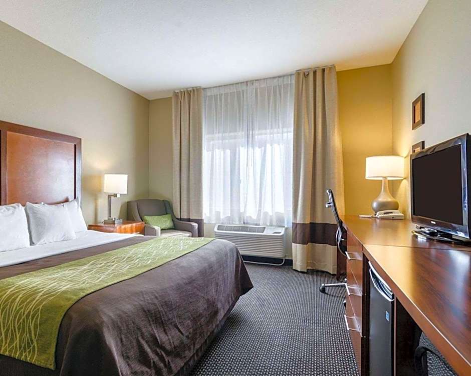 Comfort Inn Garden City