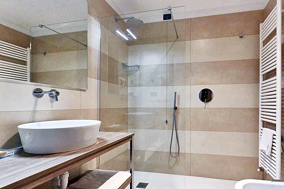 Ferretti MajesticHouse