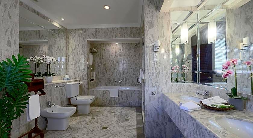 The Jesselton Hotel