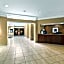 Hotel RL Cleveland Airport West