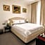 The Square Hotel