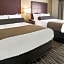 Cobblestone Inn & Suites  Fairfield Bay