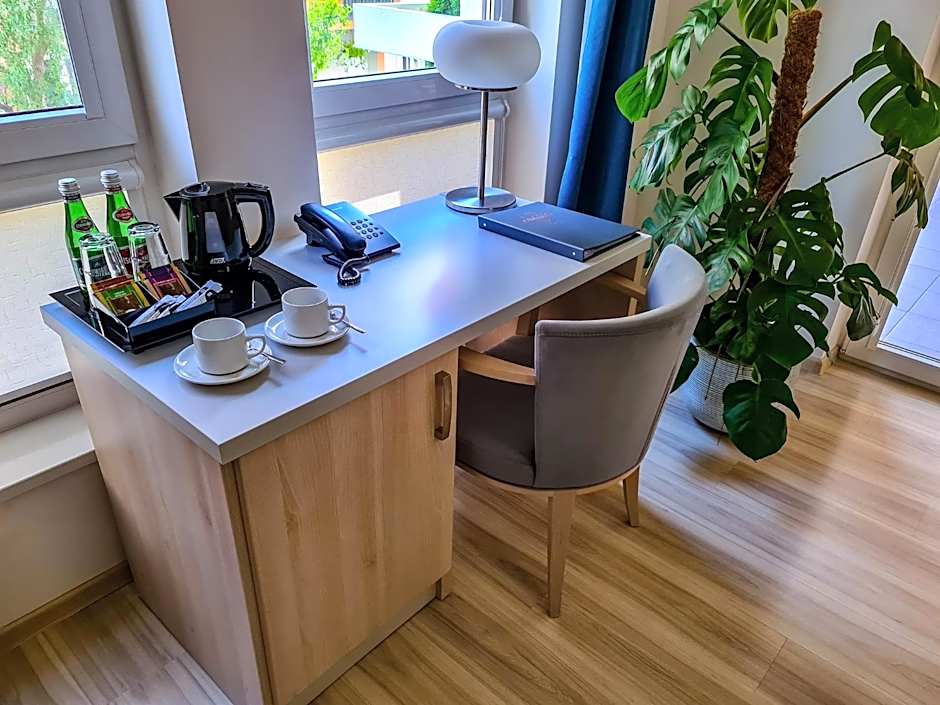 Antonińska Hotel & Apartamenty