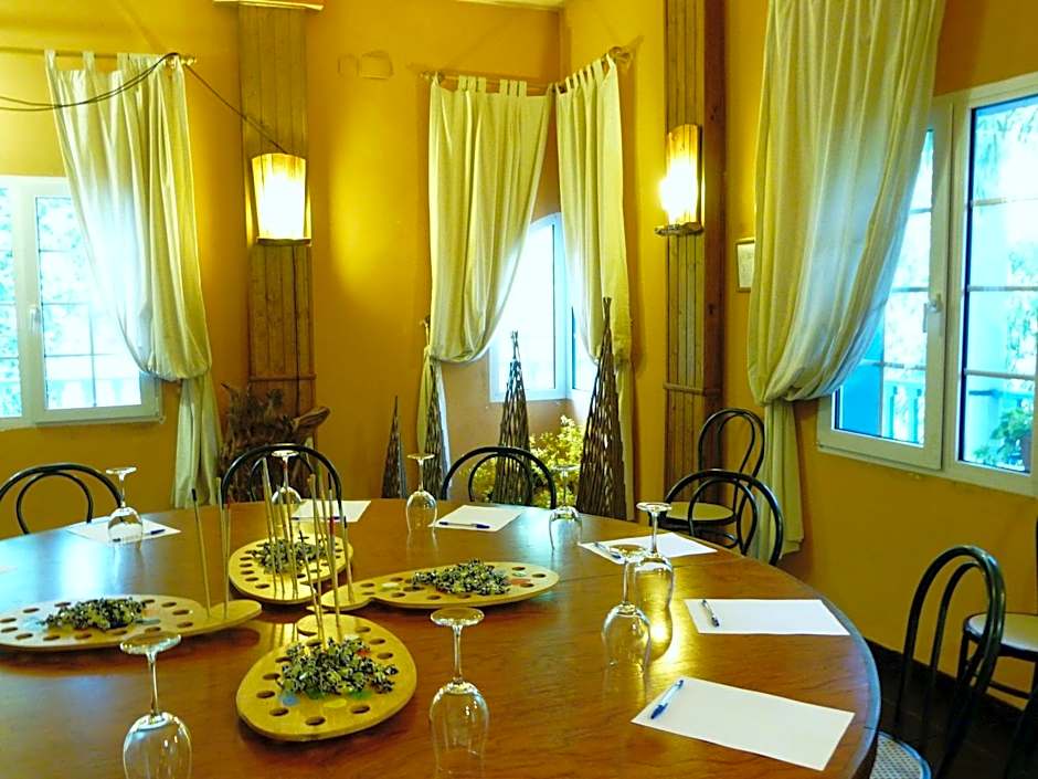 Hotel Sierra Madrona