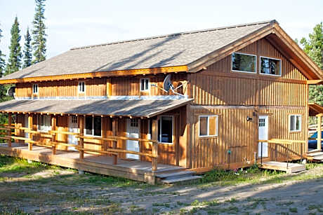 Red Cariboo Apartments
