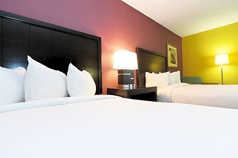 DoubleTree by Hilton Hotel Richmond - Midlothian