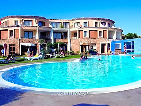 Hotel Resort & Spa Baia Caddinas