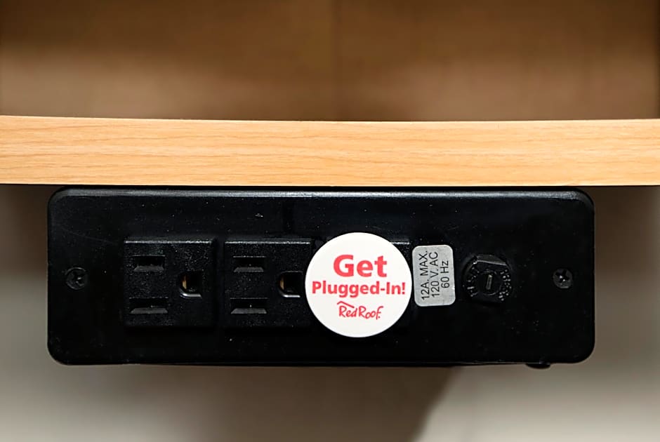 Red Roof Inn Louisville East - Hurstbourne