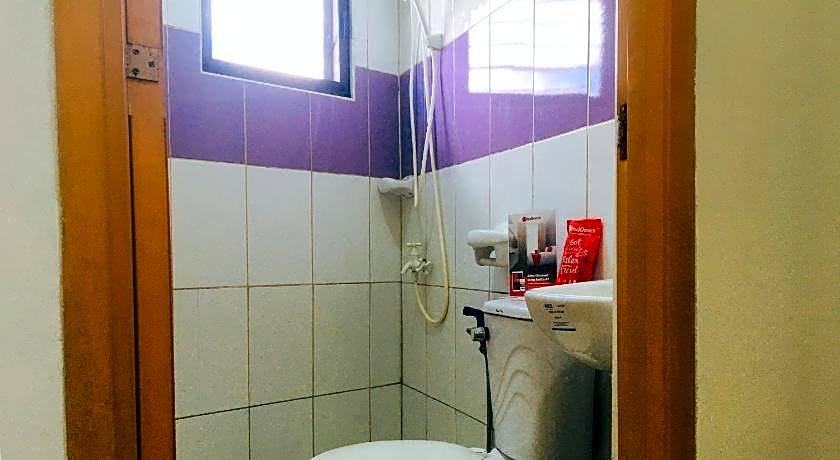 RedDoorz @ El Cuarto SRP Talisay