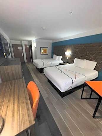 Queen Room with Two Queen Beds