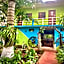 Yaxche Centro Hostal y Camping
