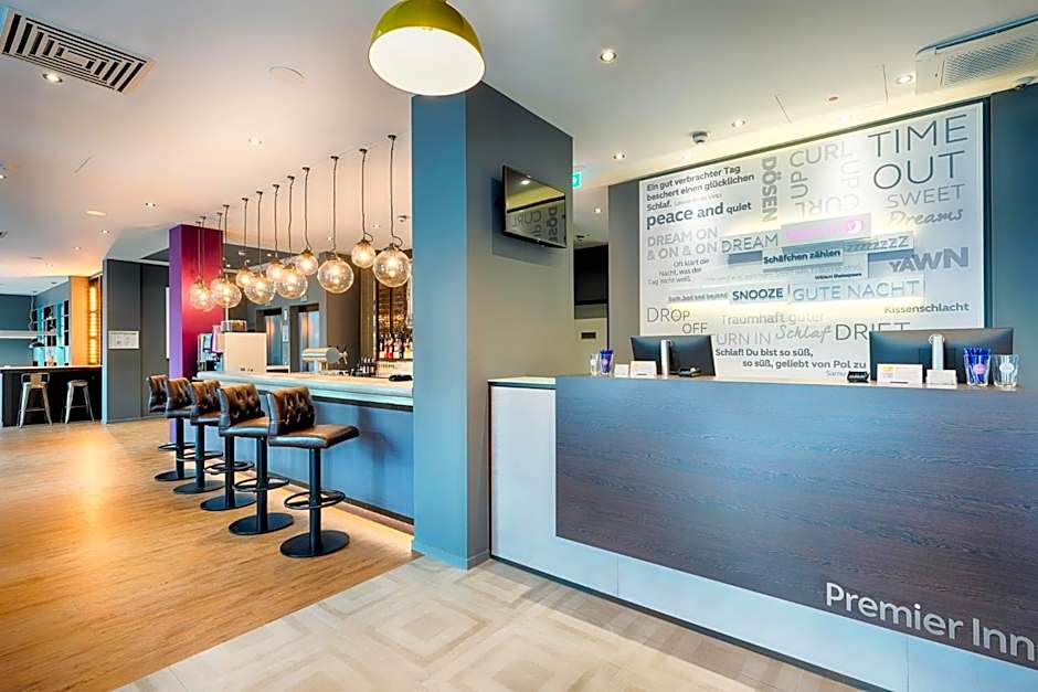 Premier Inn Wiesbaden City Centre