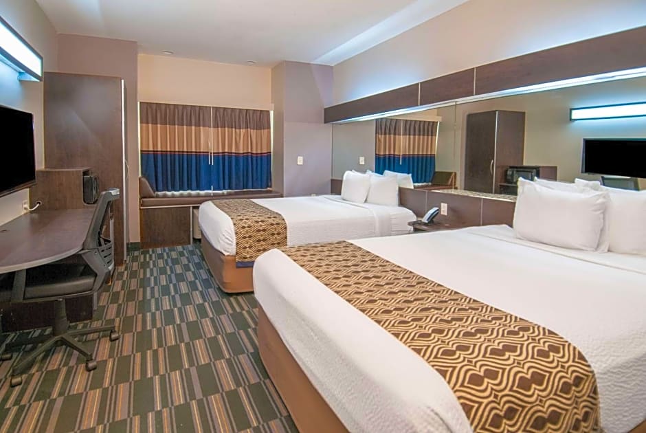 Microtel Inn & Suites by Wyndham Scott Lafayette