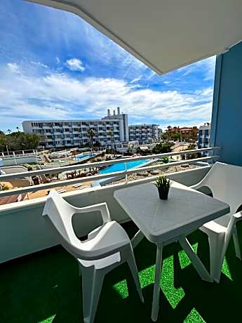 Golf del Sur Tenerife - Casa Barrera verde green park la corbeta