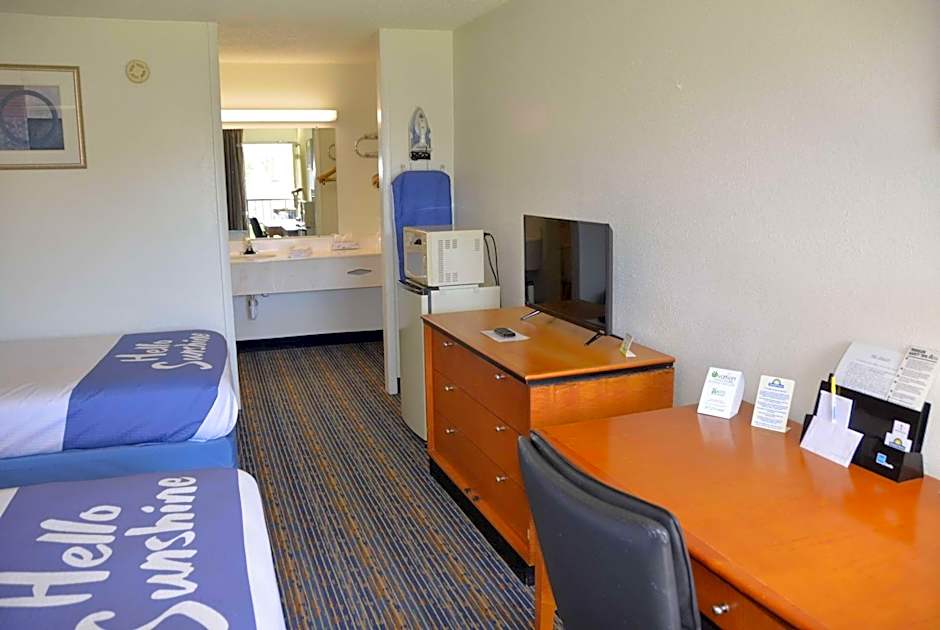 Days Inn by Wyndham Luray Shenandoah