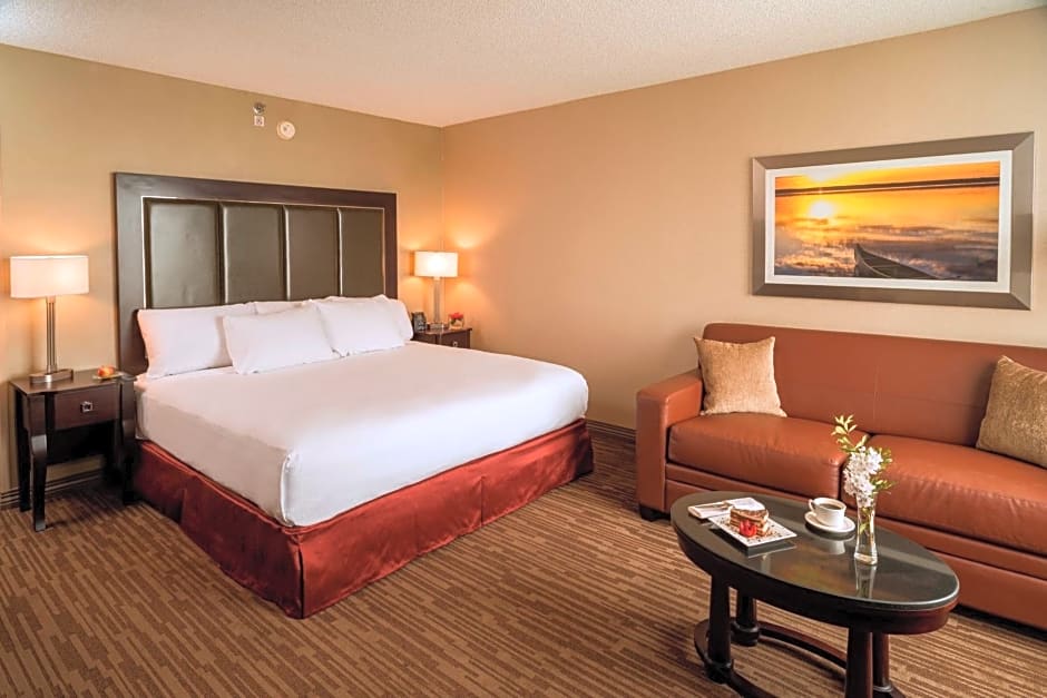 DoubleTree by Hilton Raleigh Durham Airport at Research Triangle Park