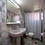 Manias Hotel Apartments
