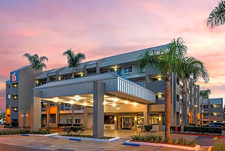 Motel 6 Anaheim Maingate