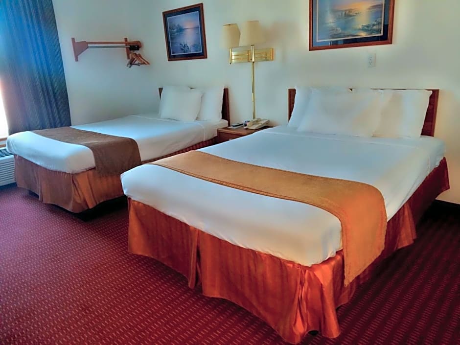 Budget Host Caribou Inn