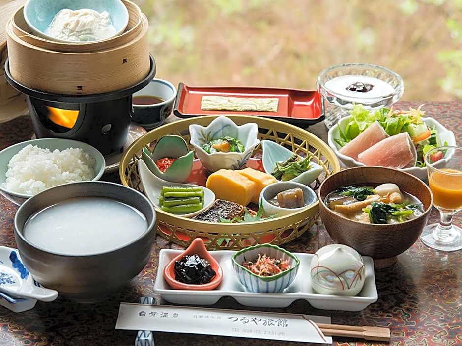 Shirahone Onsen Tsuruya Ryokan