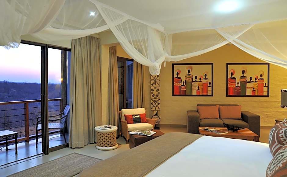 Victoria Falls Safari Club