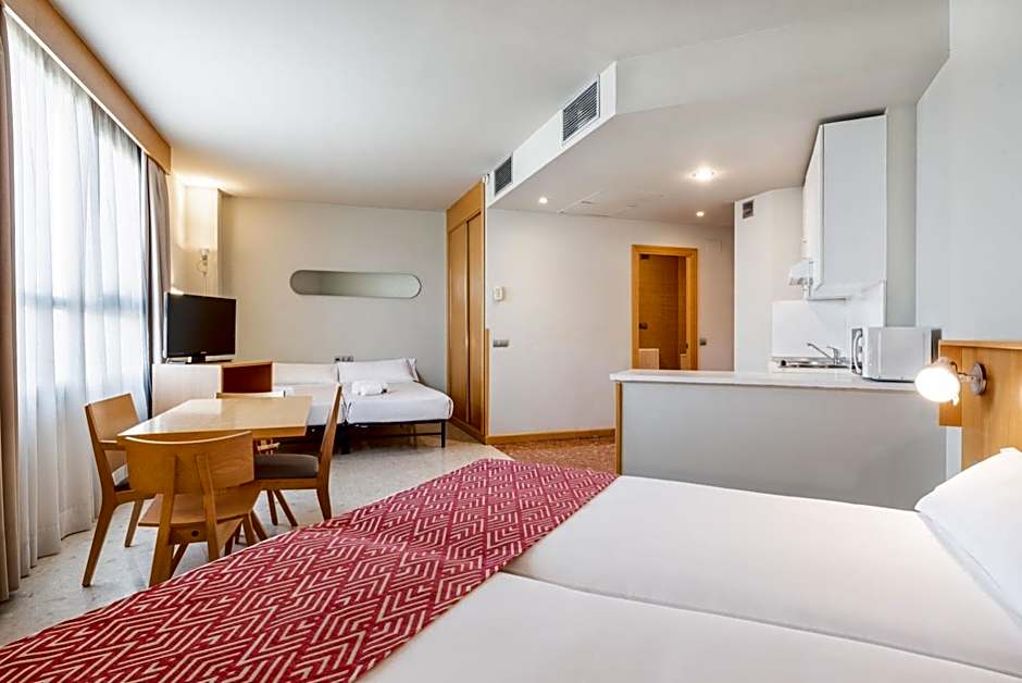 Aparthotel Exe Campus San Mamés
