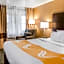 Quality Inn & Suites Houghton