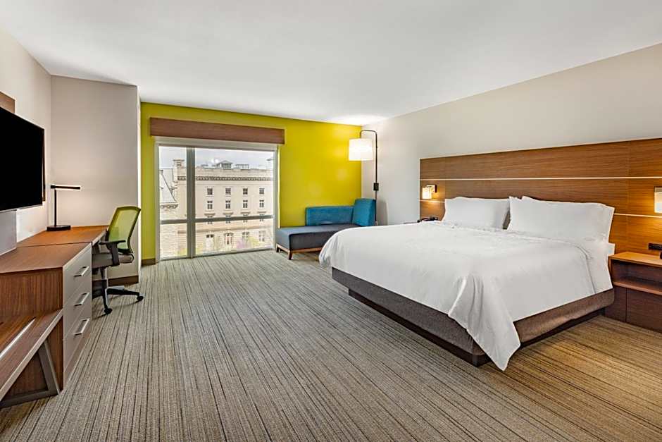Holiday Inn Express & Suites - Lincoln Downtown By IHG