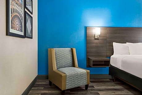 Deluxe Queen Room with Two Queen Beds - Non-Smoking