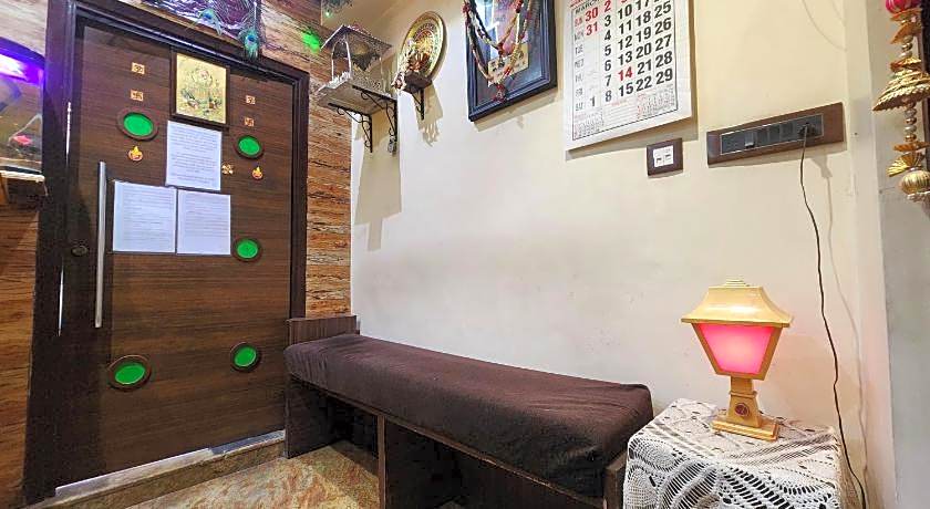 Bhammar's Inn - A Pure Vegetarian Hotel