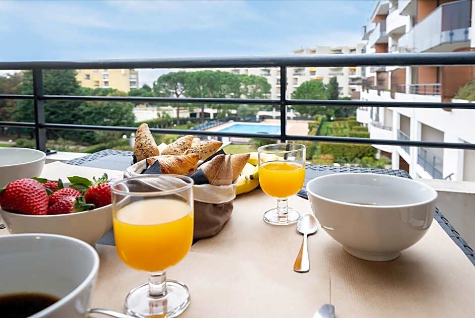 Nemea Appart Hotel Le Lido Cagnes Sur Mer